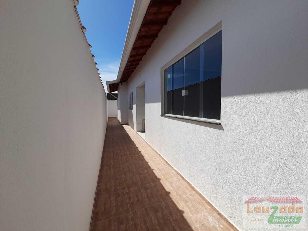 Casa à venda com 2 quartos, 150m² - Foto 13