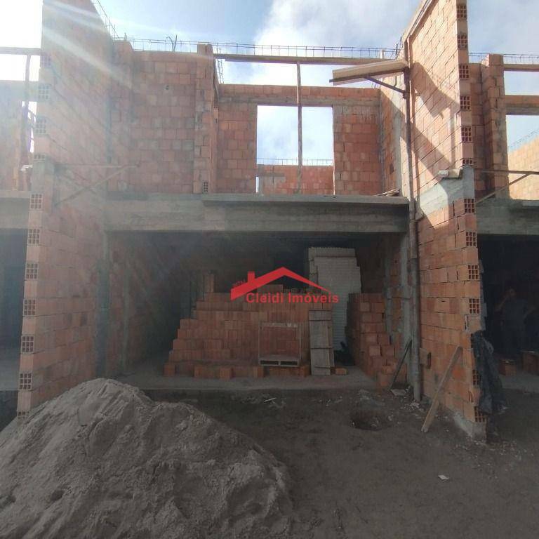 Sobrado à venda com 3 quartos, 139m² - Foto 4