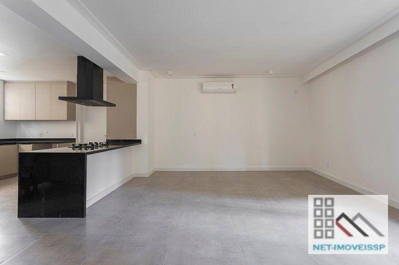 Apartamento à venda e aluguel com 3 quartos, 209m² - Foto 1