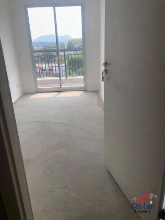 Apartamento à venda com 2 quartos, 39m² - Foto 6