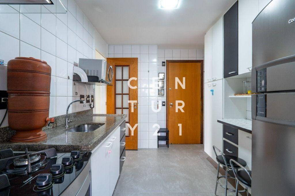 Apartamento à venda com 3 quartos, 92m² - Foto 30