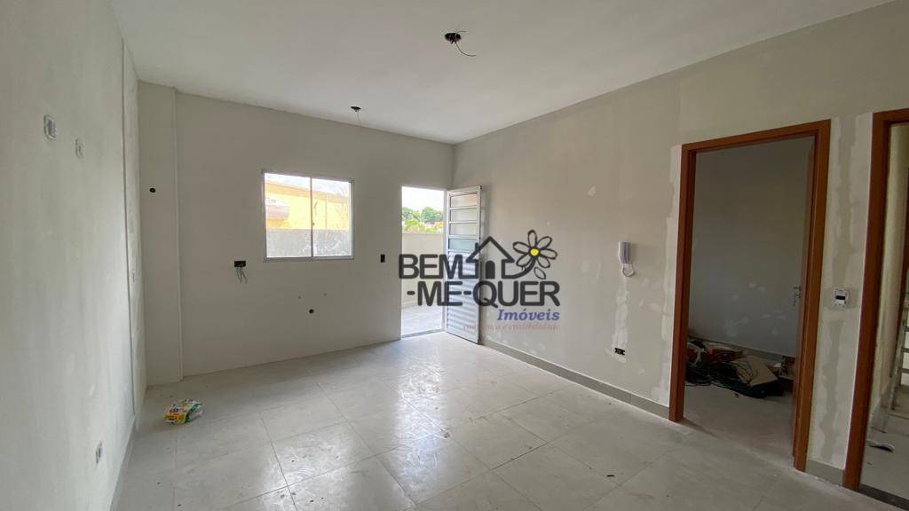 Apartamento à venda com 3 quartos, 80m² - Foto 2