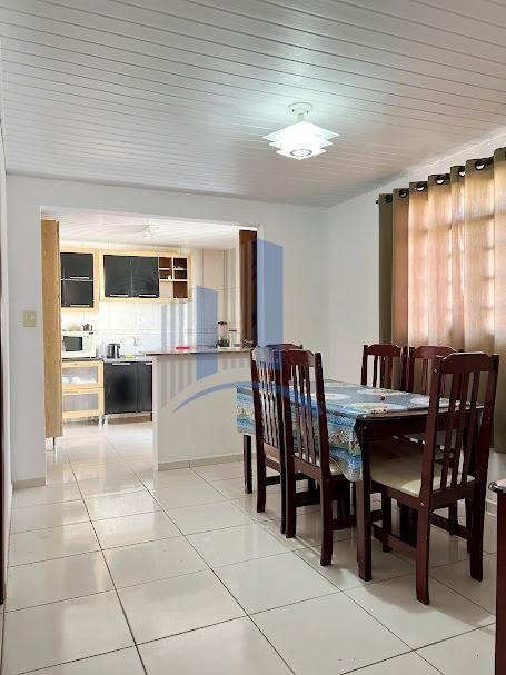 Casa à venda com 5 quartos, 125m² - Foto 17