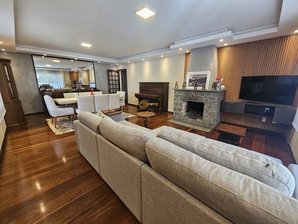 Casa à venda com 3 quartos, 160m² - Foto 4