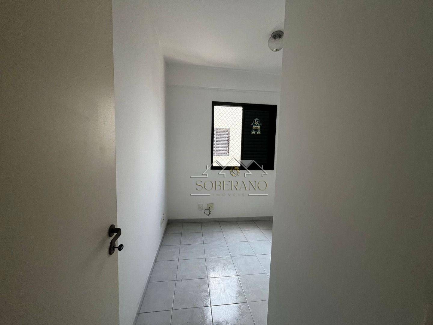 Apartamento para alugar com 3 quartos, 83m² - Foto 16