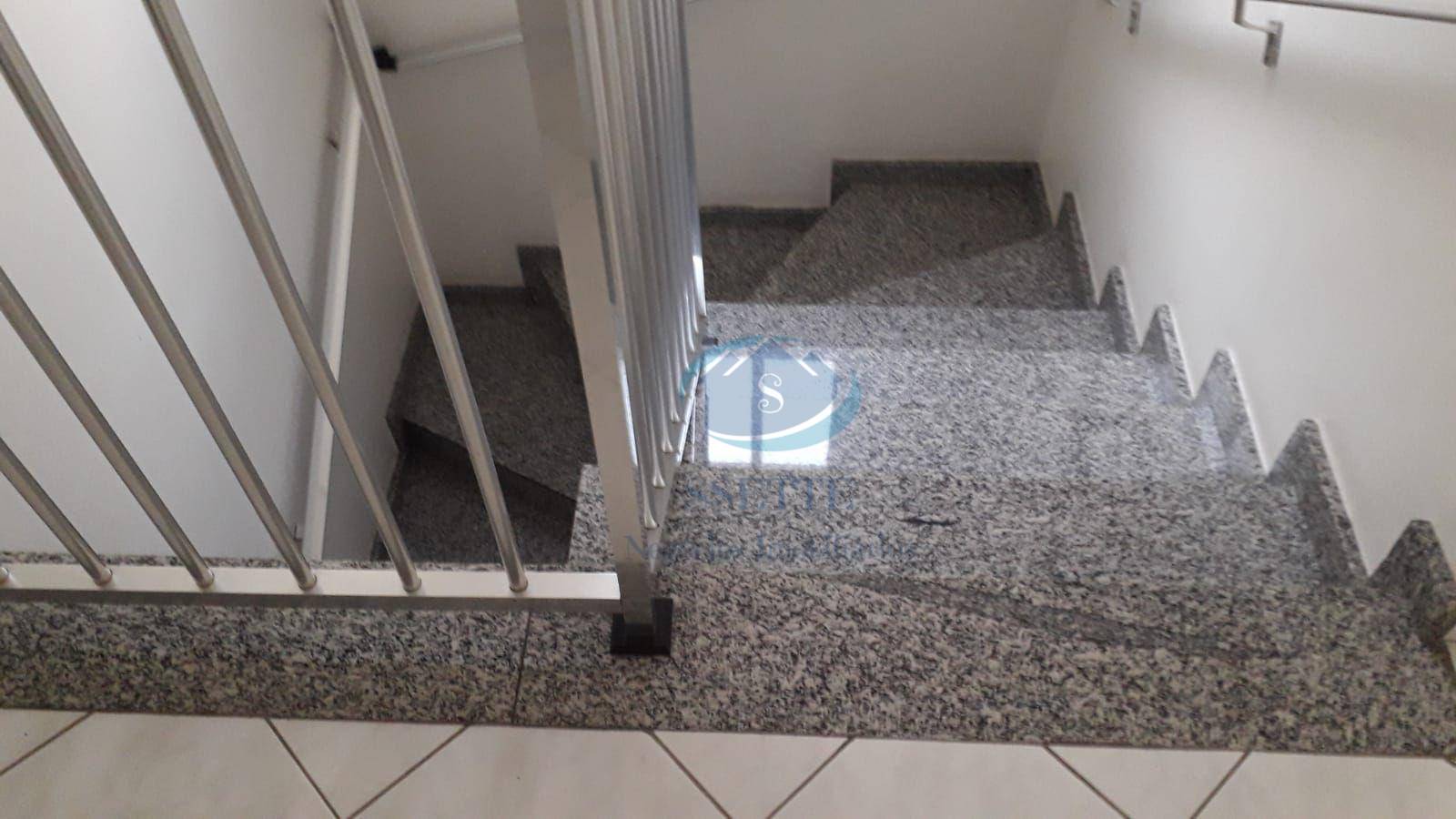 Sobrado à venda com 3 quartos, 240m² - Foto 16