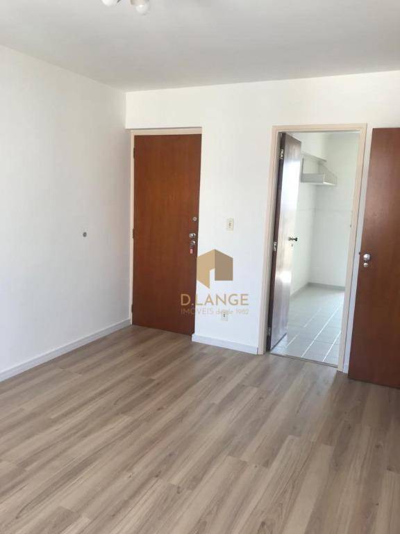 Apartamento à venda com 2 quartos, 65m² - Foto 3