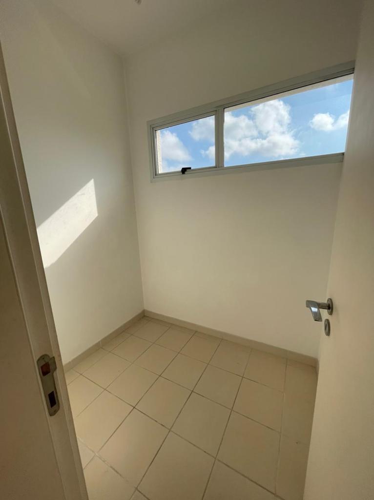 Apartamento à venda com 3 quartos, 211m² - Foto 7