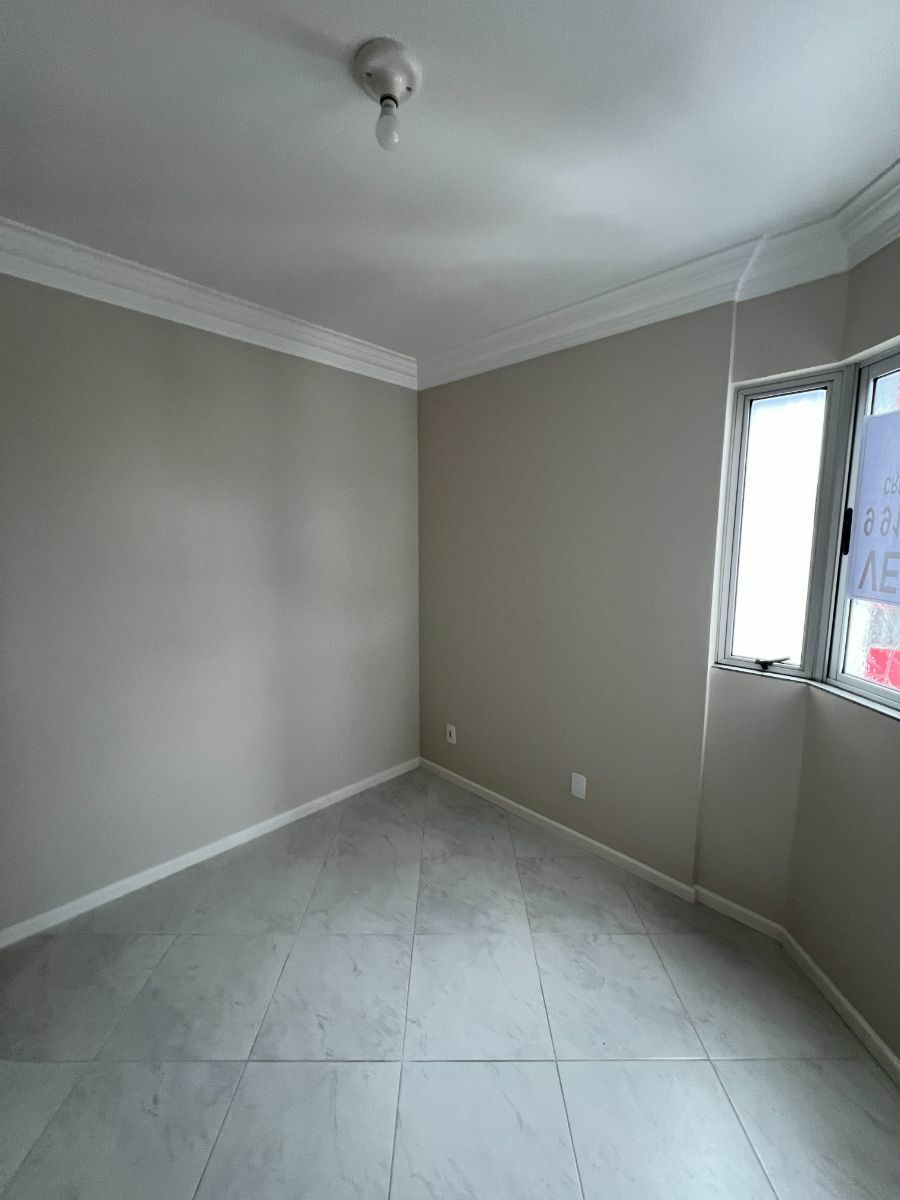 Apartamento à venda com 3 quartos, 136m² - Foto 23