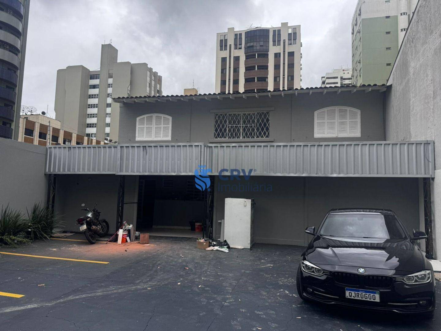 Sobrado à venda e aluguel com 11 quartos, 487m² - Foto 9