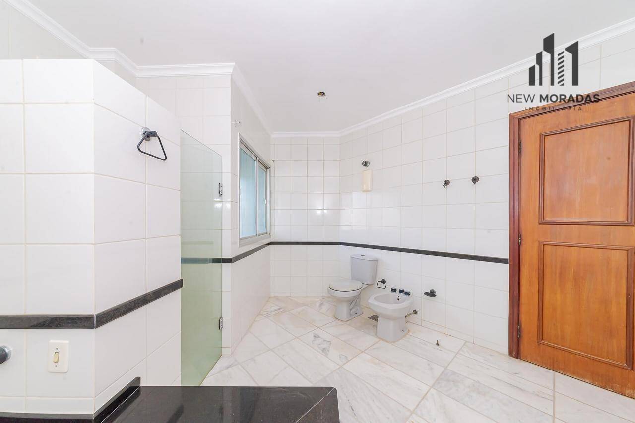 Apartamento à venda com 4 quartos, 239m² - Foto 18