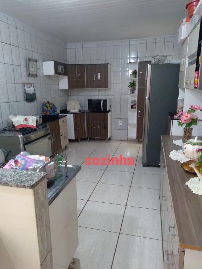 Casa à venda com 4 quartos, 250m² - Foto 22