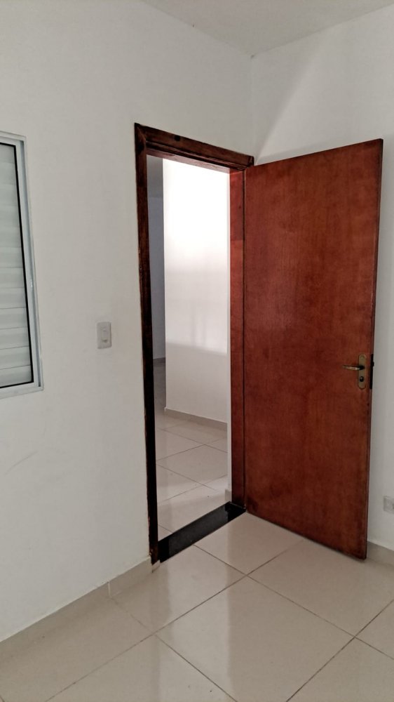 Apartamento para alugar com 2 quartos, 40m² - Foto 6