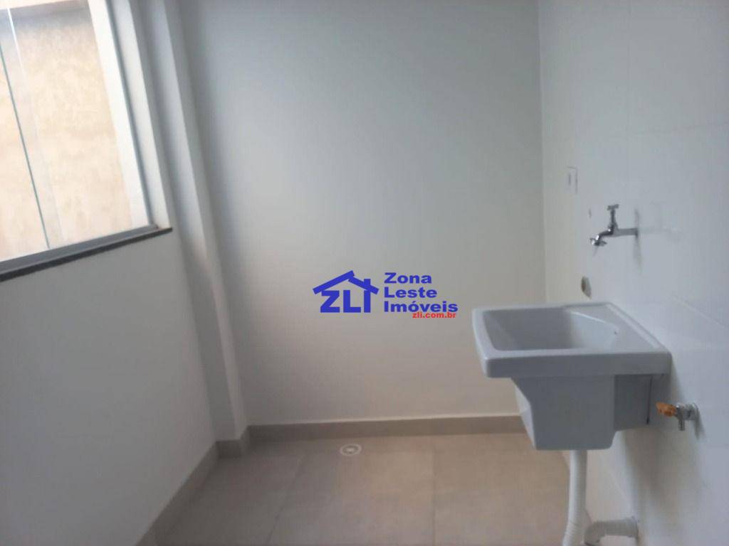 Apartamento à venda com 2 quartos, 37m² - Foto 4