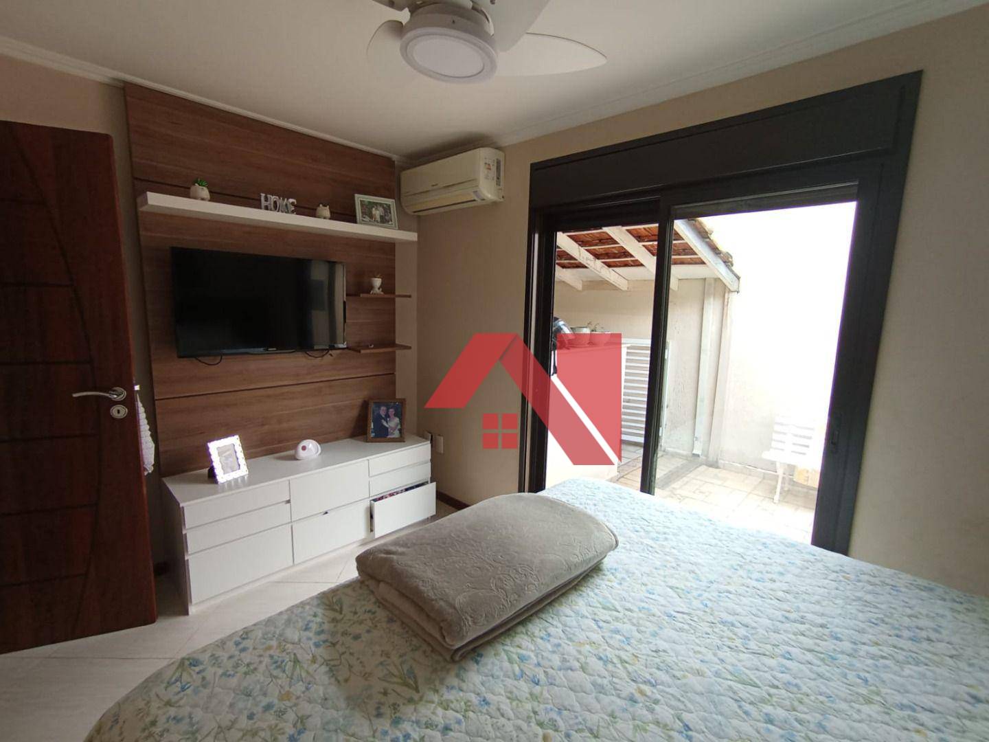 Casa à venda com 2 quartos, 180m² - Foto 15