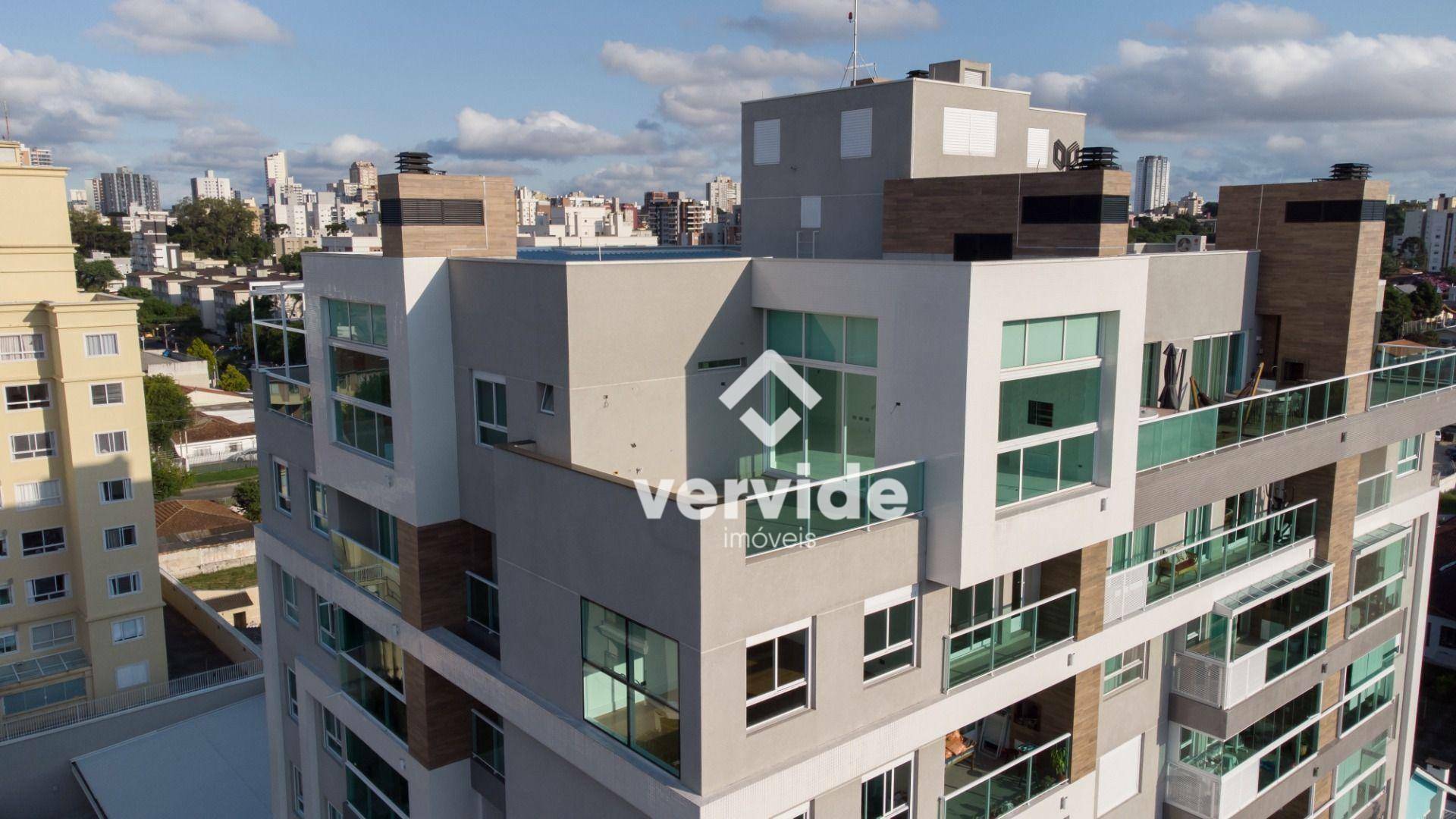 Cobertura à venda com 2 quartos, 185m² - Foto 2