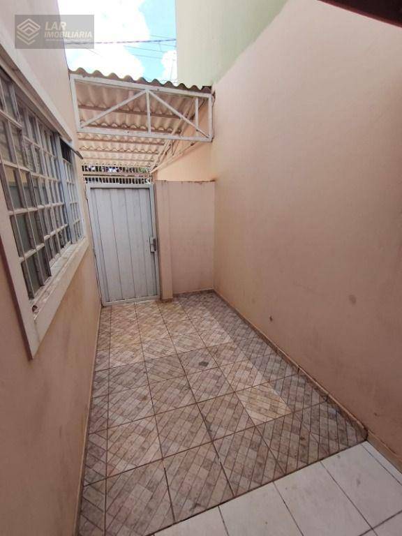 Casa, 2 quartos, 75 m² - Foto 2