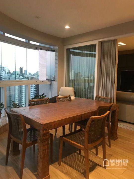 Apartamento à venda com 3 quartos, 137m² - Foto 9