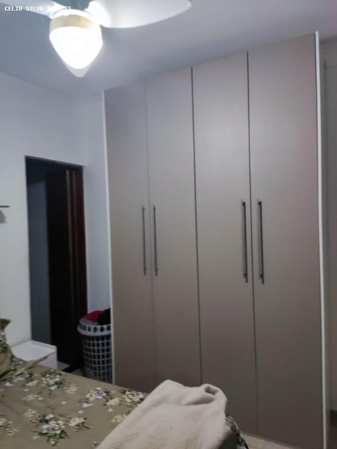 Casa à venda com 3 quartos, 125m² - Foto 11