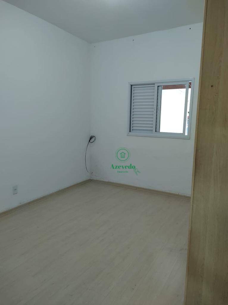 Casa à venda com 4 quartos, 272m² - Foto 5