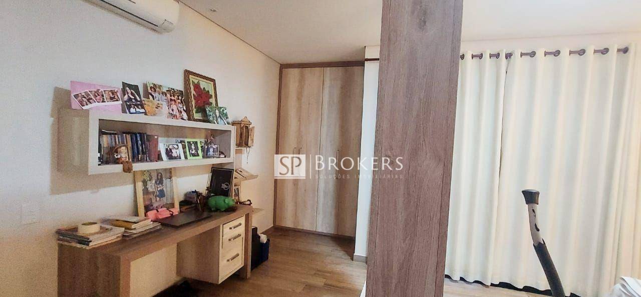 Casa de Condomínio à venda com 3 quartos, 300m² - Foto 18