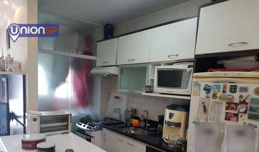 Apartamento à venda com 2 quartos, 65m² - Foto 9