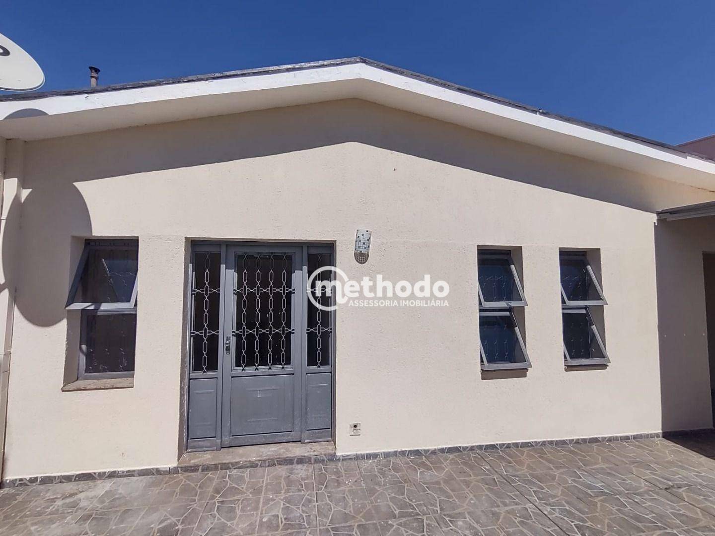 Casa à venda com 2 quartos, 118m² - Foto 2