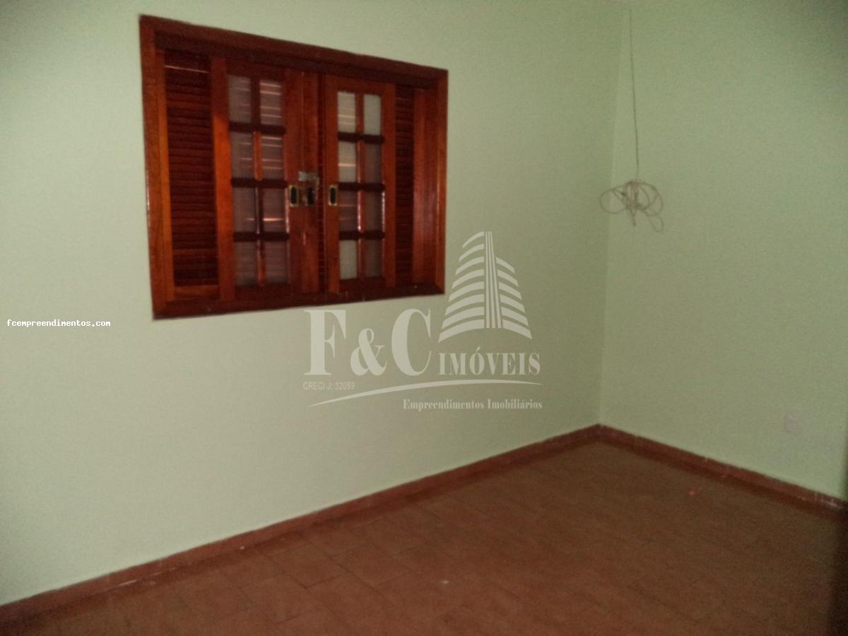 Casa à venda com 2 quartos, 138m² - Foto 6