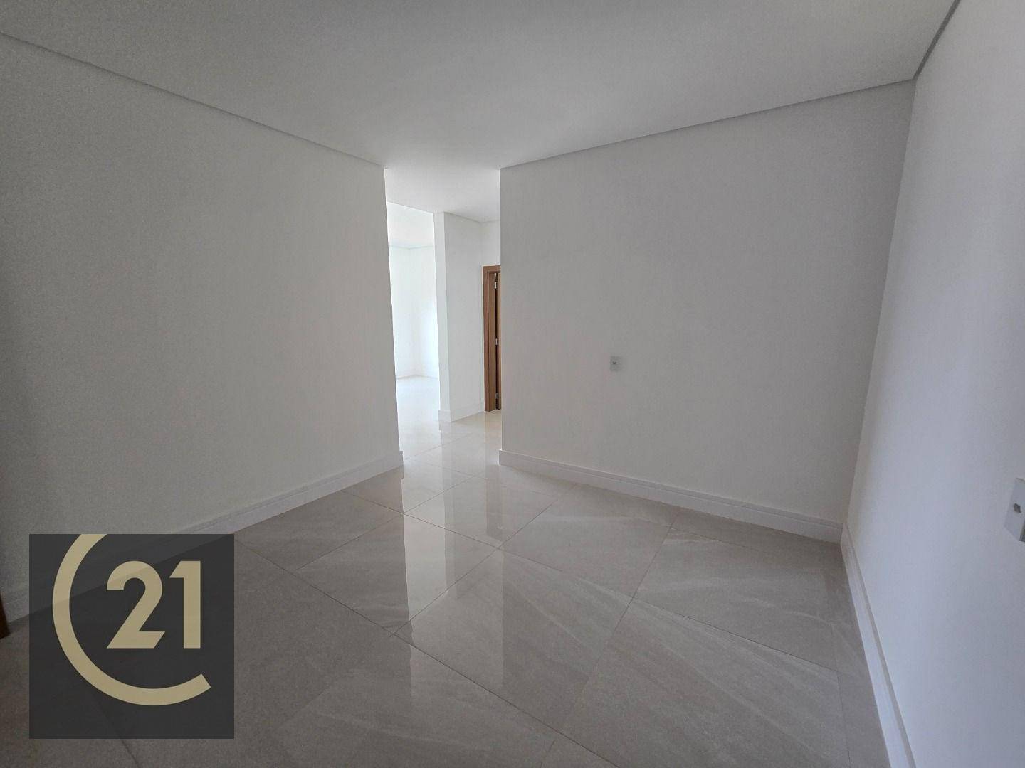 Apartamento à venda com 4 quartos, 376m² - Foto 16