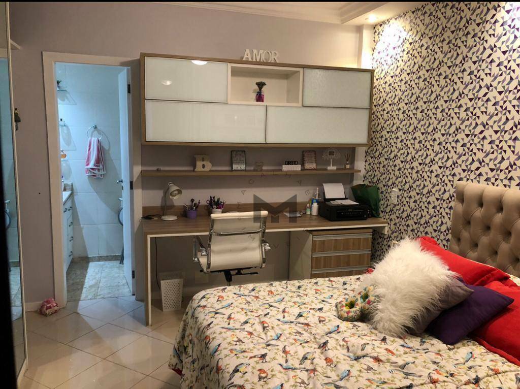 Apartamento à venda com 4 quartos, 200m² - Foto 7