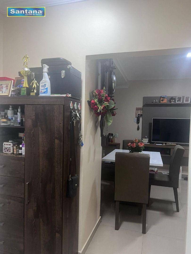 Apartamento à venda com 2 quartos, 42m² - Foto 12