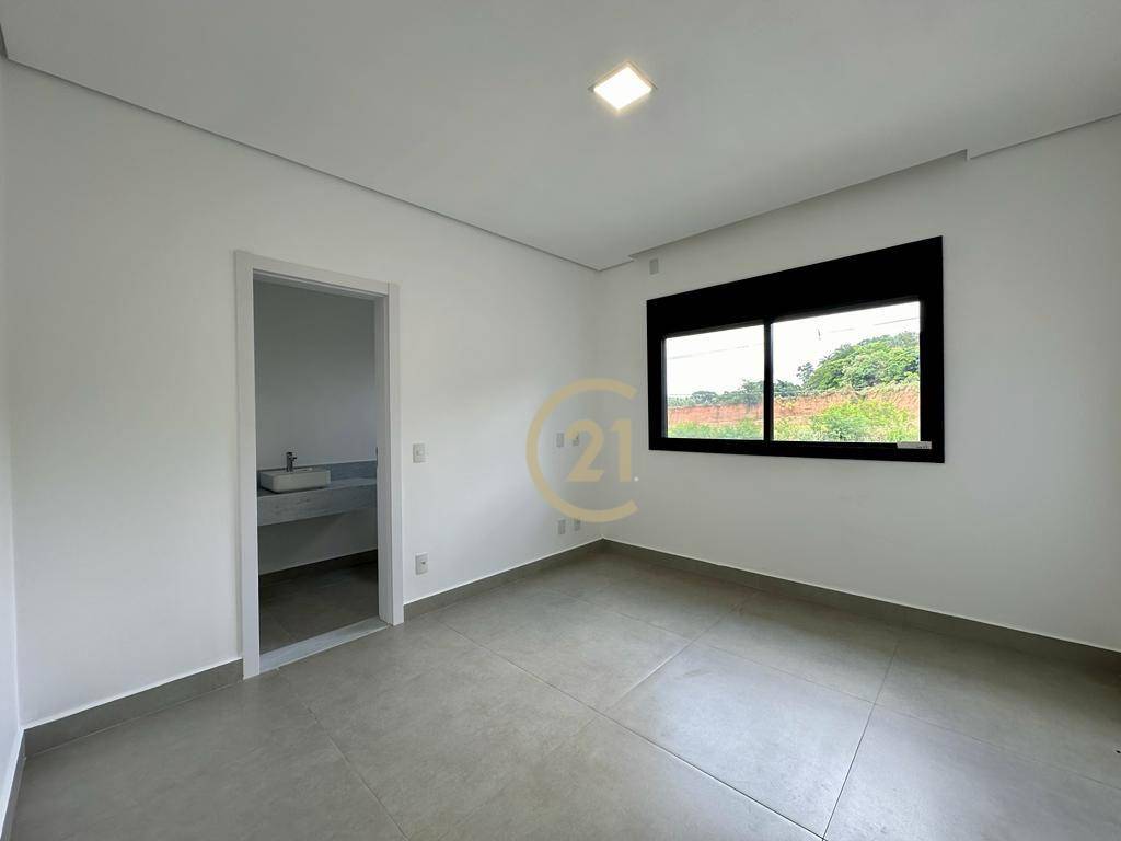 Casa de Condomínio à venda com 3 quartos, 343m² - Foto 9