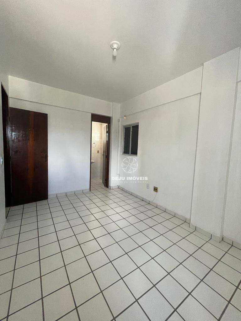 Apartamento à venda com 3 quartos, 106m² - Foto 6