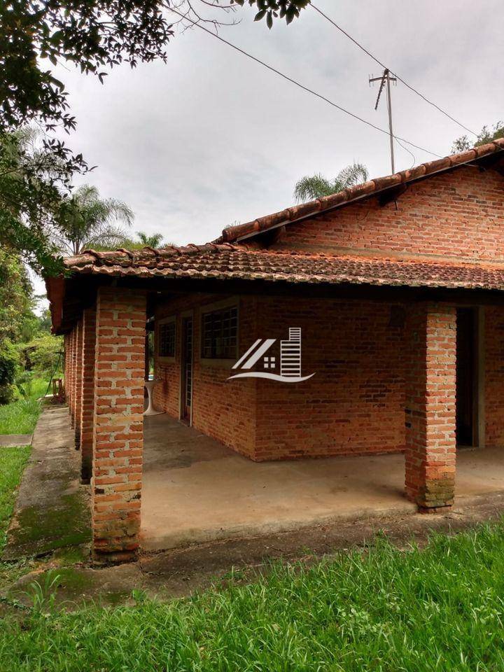 Chácara à venda com 2 quartos, 161m² - Foto 4