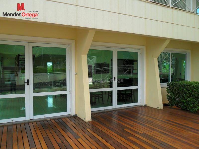 Apartamento para alugar com 2 quartos, 65m² - Foto 24