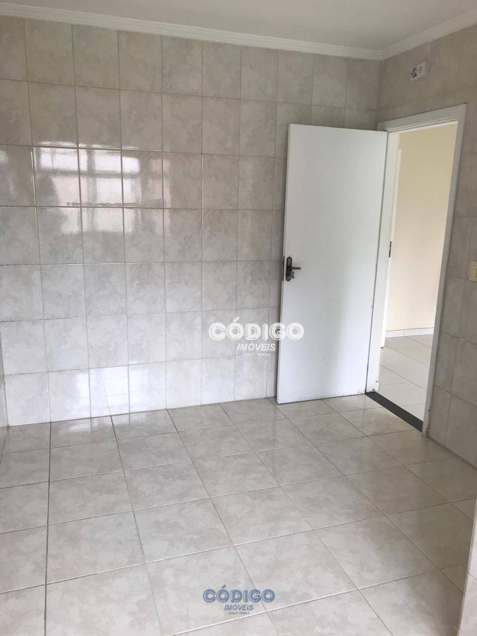 Apartamento à venda com 2 quartos, 72m² - Foto 5