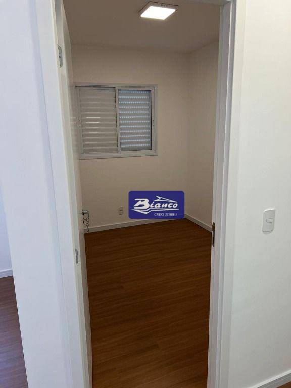 Apartamento para alugar com 2 quartos, 58m² - Foto 29