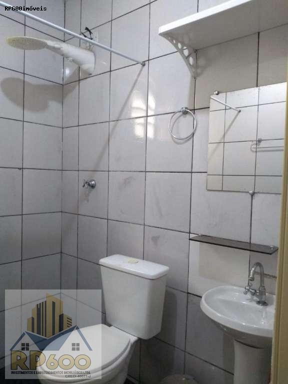 Casa à venda com 2 quartos, 125m² - Foto 2