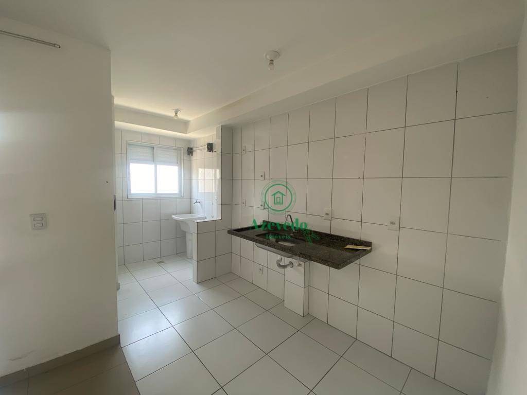 Apartamento à venda com 2 quartos, 56m² - Foto 2