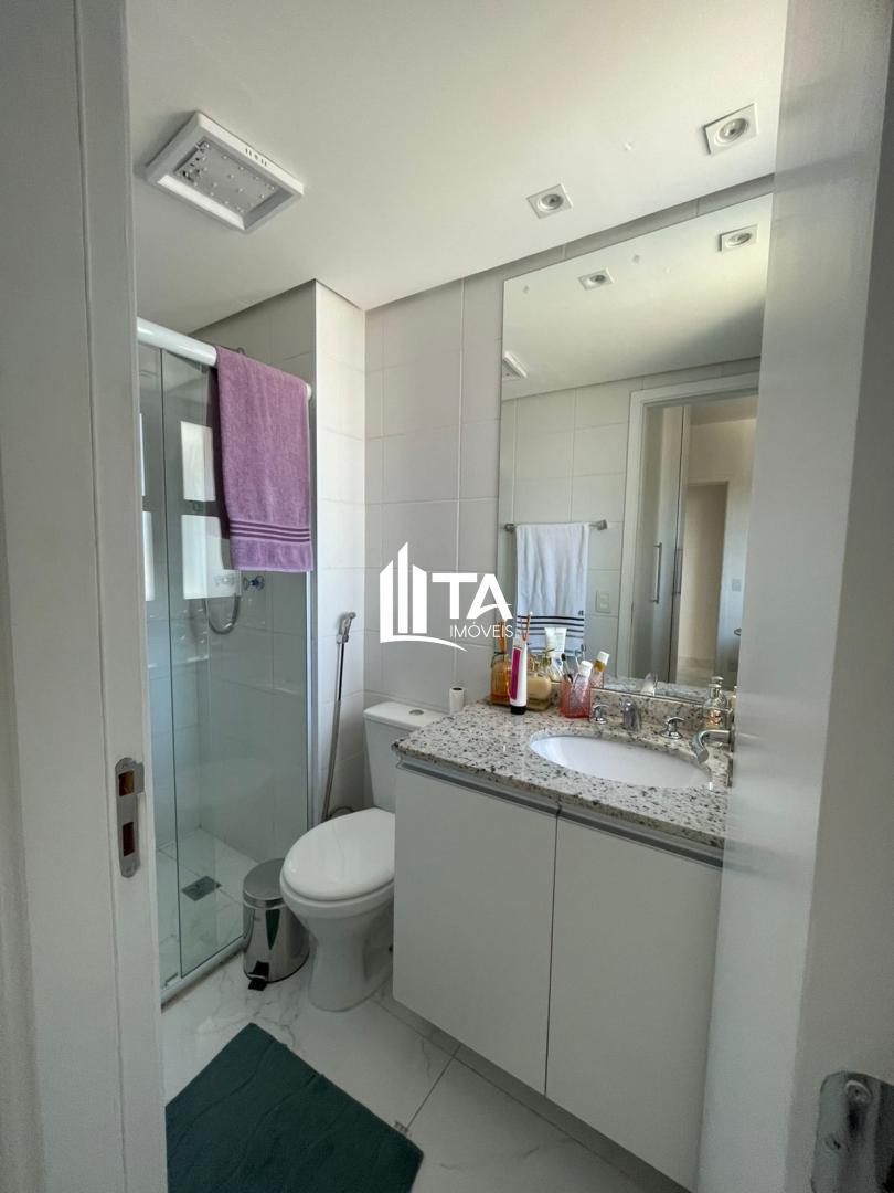 Apartamento à venda com 2 quartos, 66m² - Foto 17