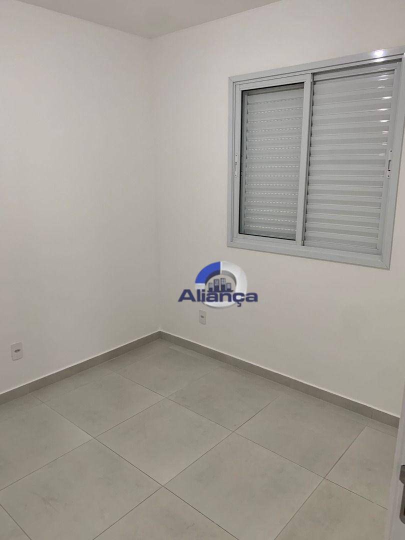 Apartamento para alugar com 2 quartos, 50m² - Foto 13