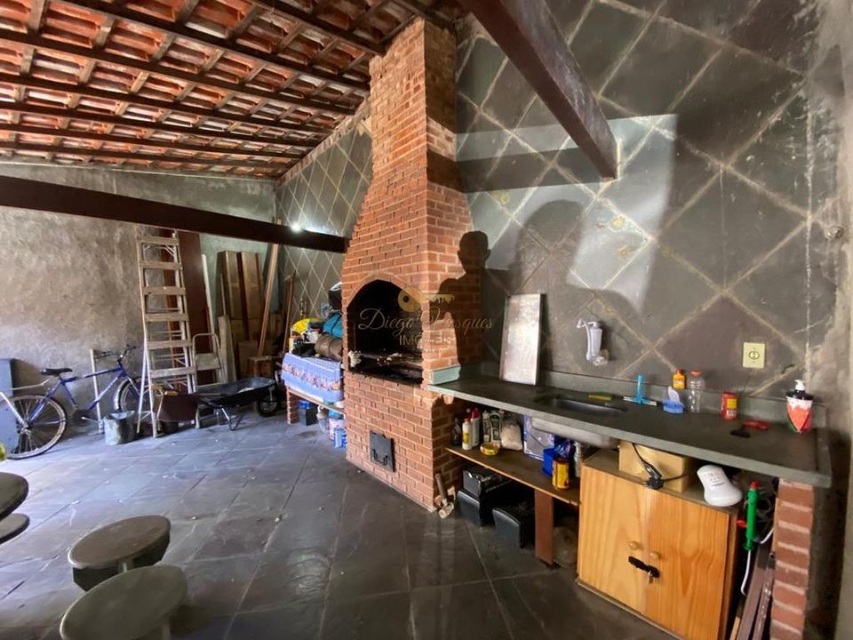 Casa à venda com 4 quartos, 361m² - Foto 13