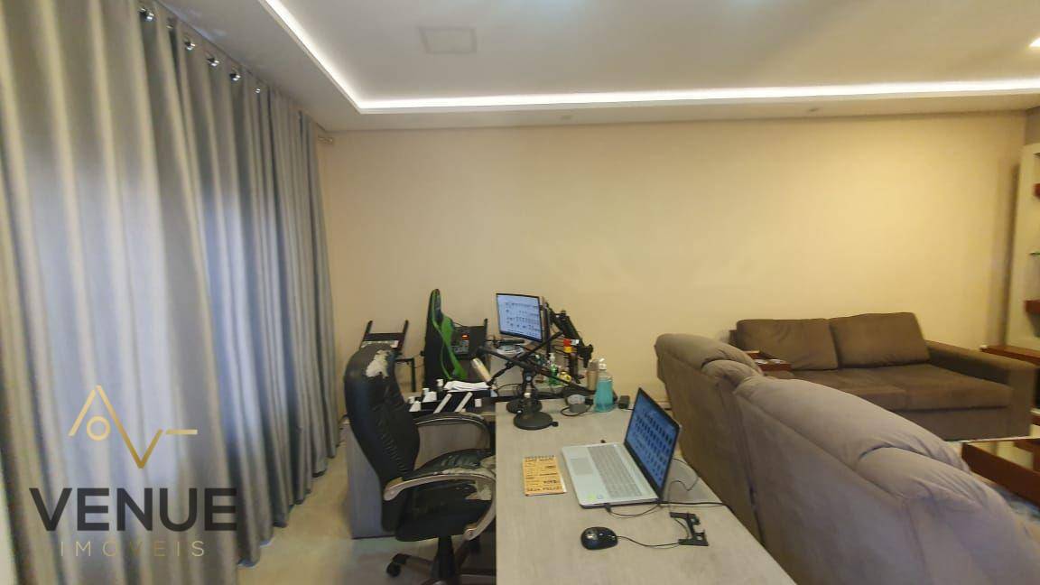 Sobrado à venda com 2 quartos, 180m² - Foto 4