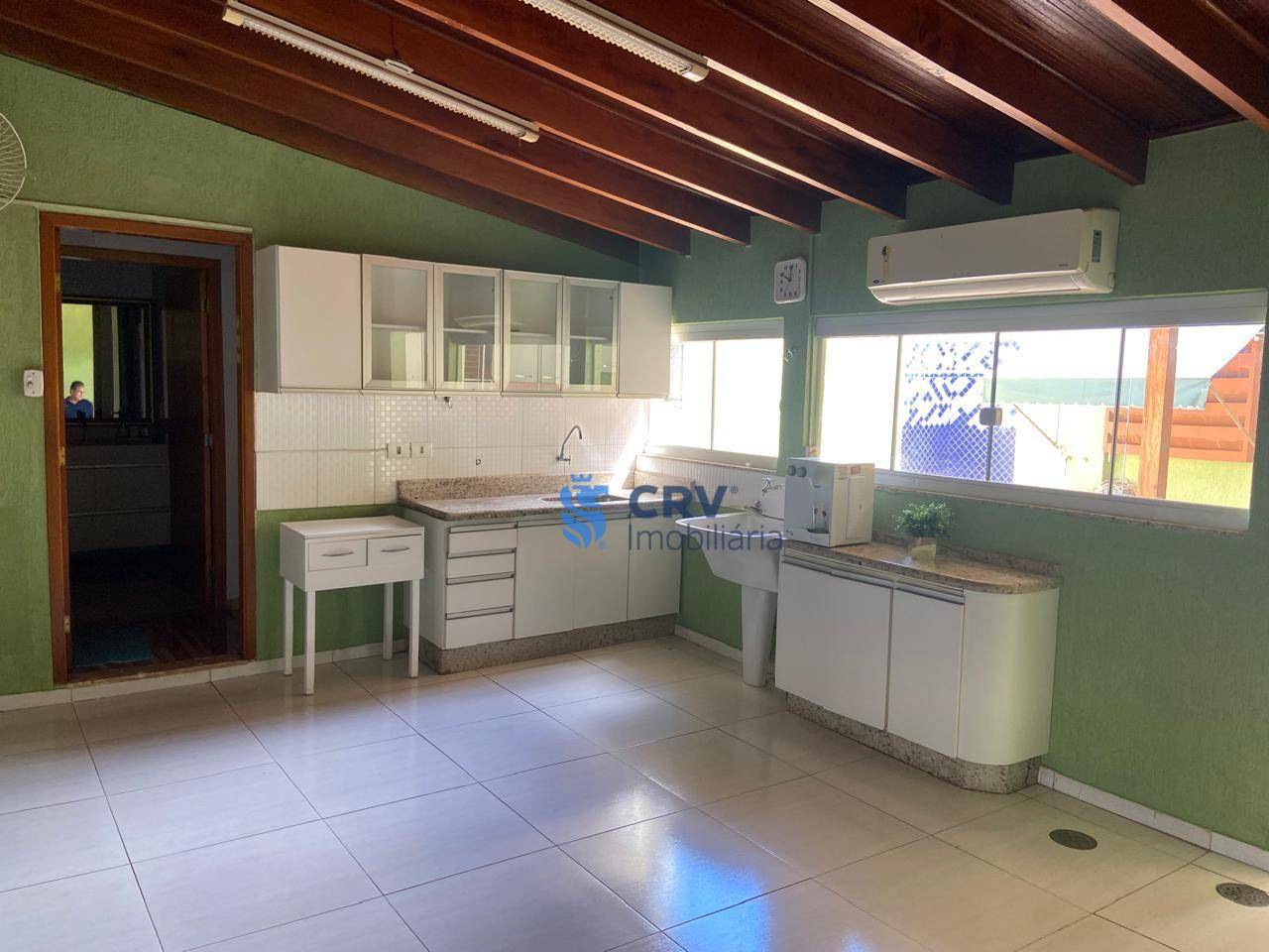 Casa à venda com 3 quartos, 200m² - Foto 18