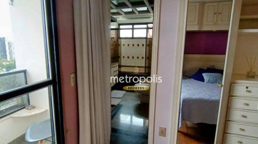 Apartamento à venda com 4 quartos, 200m² - Foto 13