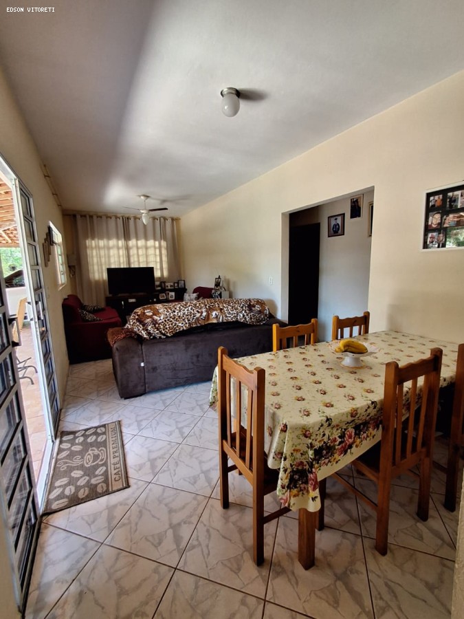 Chácara à venda com 3 quartos, 763m² - Foto 14