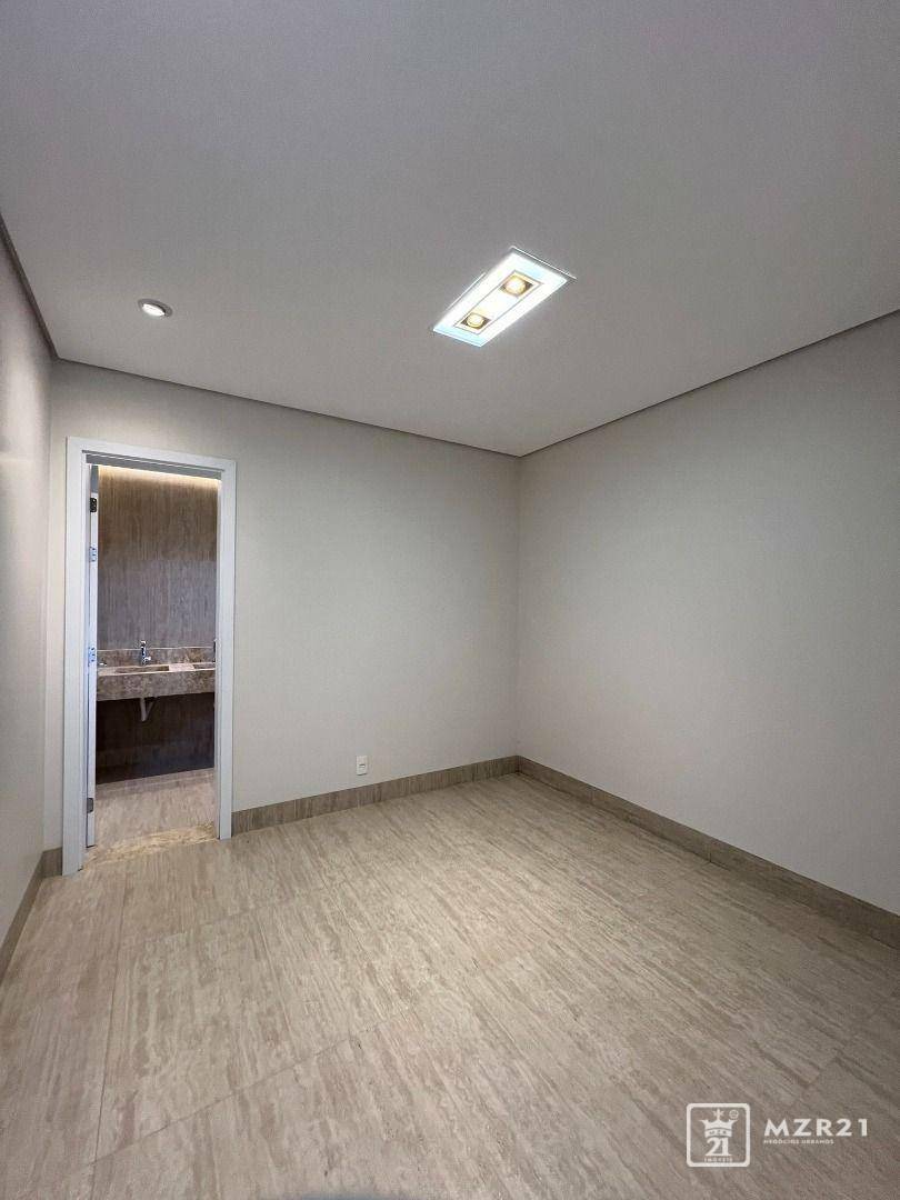 Sobrado à venda com 4 quartos, 368m² - Foto 13