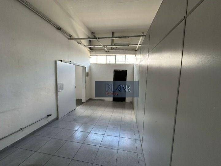 Depósito-Galpão-Armazém para alugar, 1740m² - Foto 21