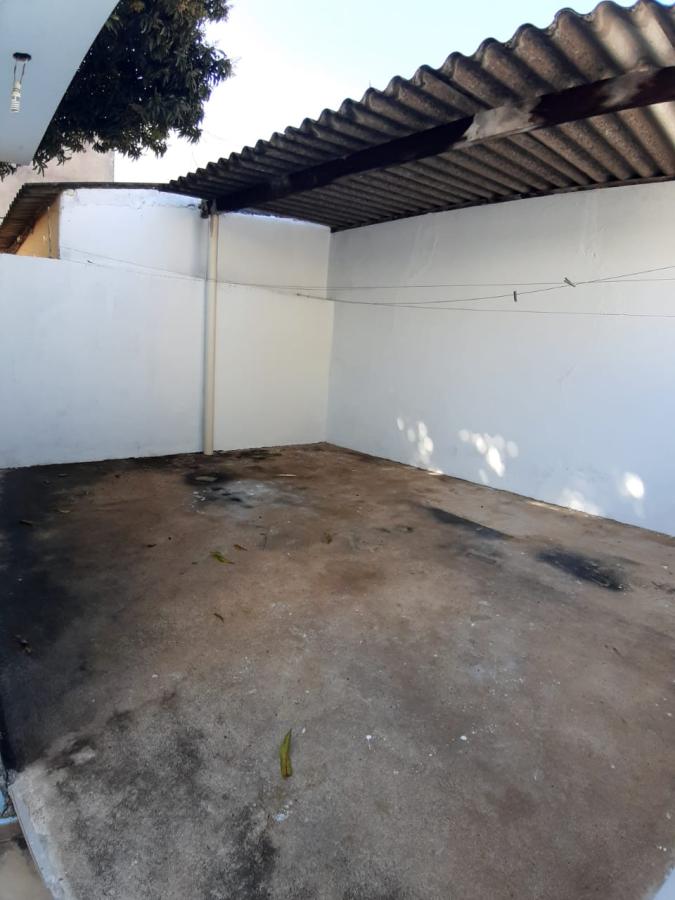 Casa para alugar com 2 quartos, 65m² - Foto 10