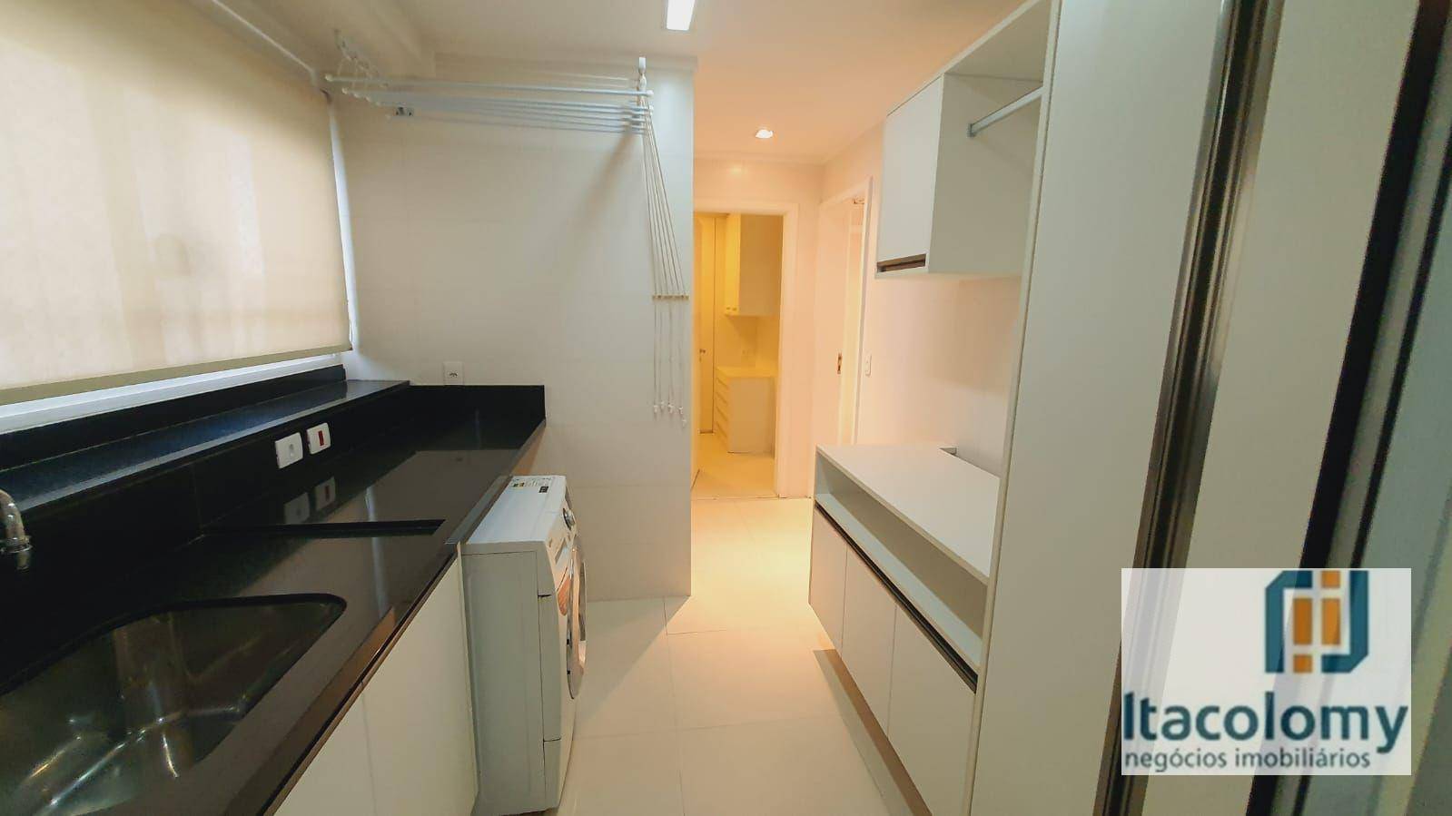 Apartamento para alugar com 3 quartos, 243m² - Foto 16